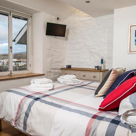 The Captain'S Penthouse Porthmadog Exterior photo