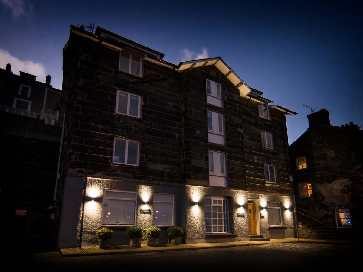 The Captain'S Penthouse Porthmadog Exterior photo