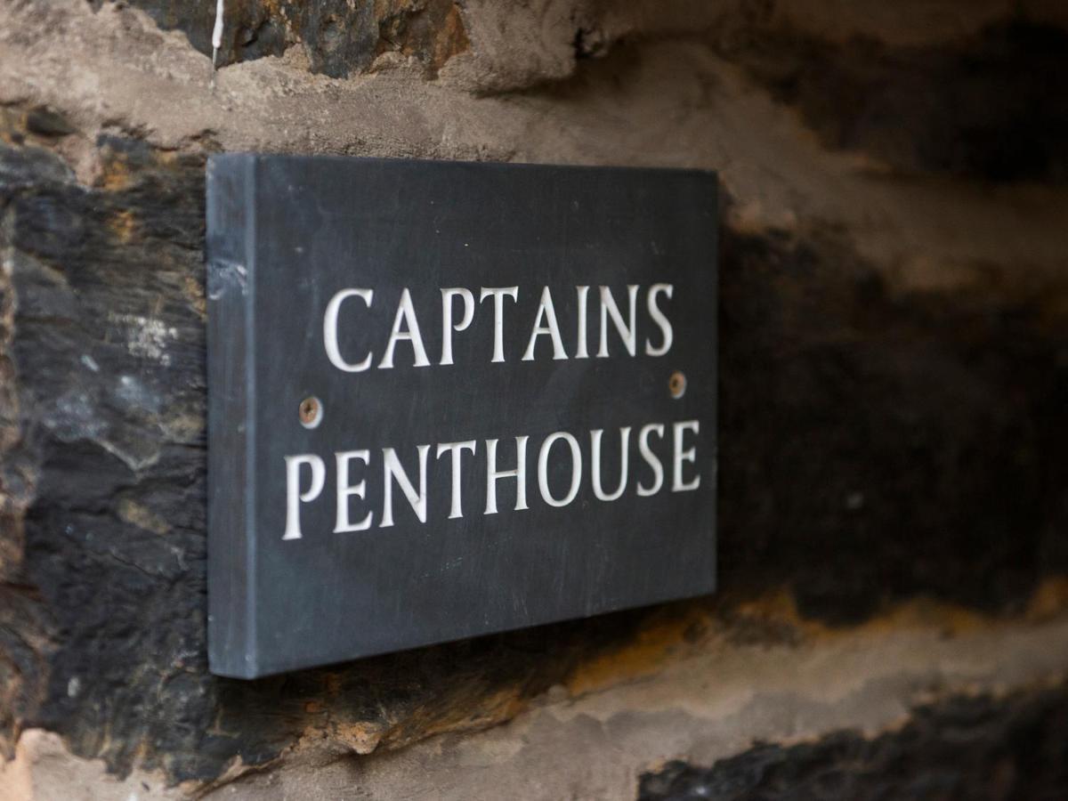 The Captain'S Penthouse Porthmadog Exterior photo
